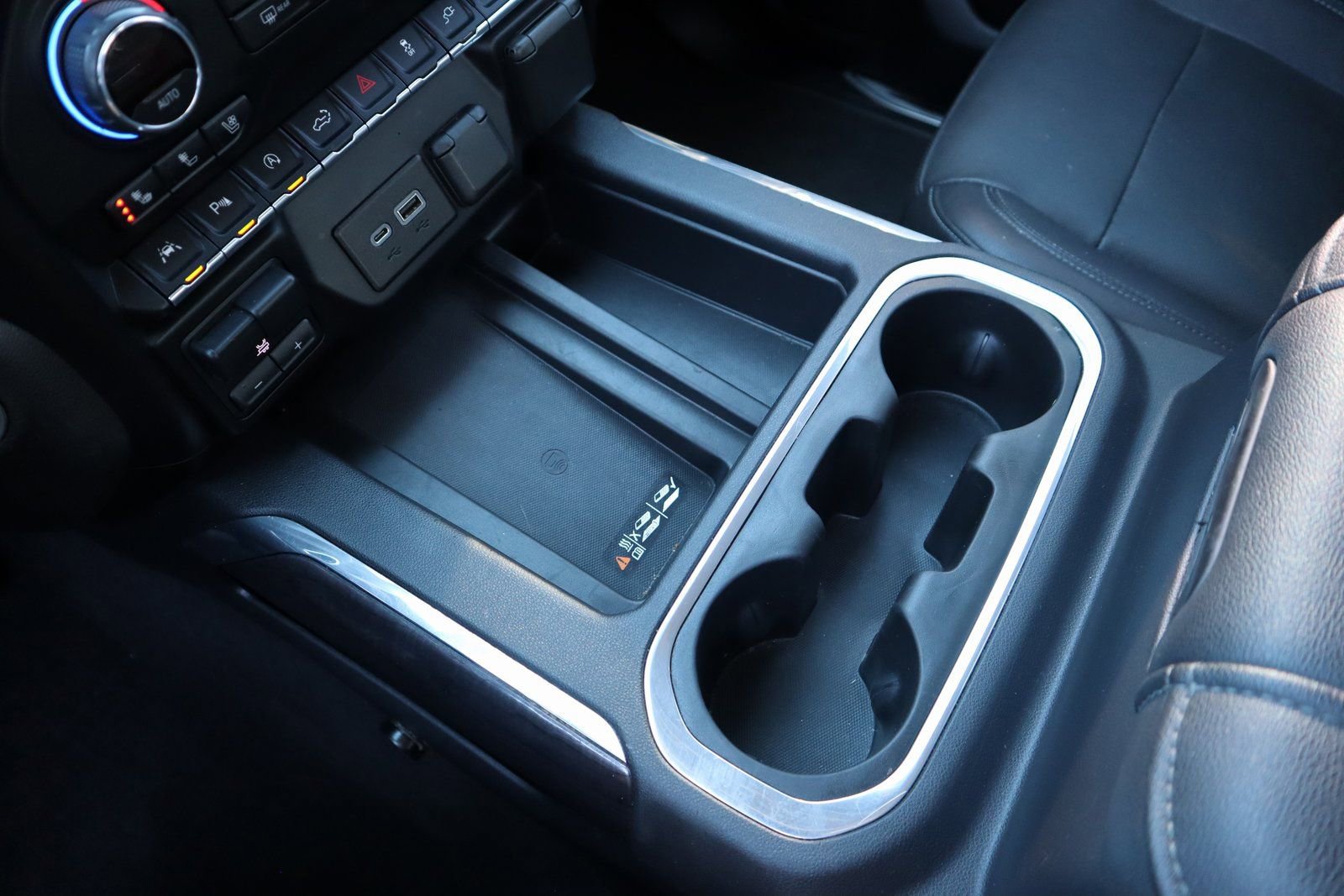 Used 2019 Chevrolet Silverado 1500 LTZ w/ LTZ Texas Edition image 38