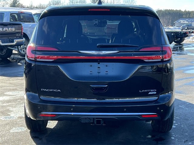 New 2026 Chrysler Pacifica Limited w/ Trailer Tow Group image 48