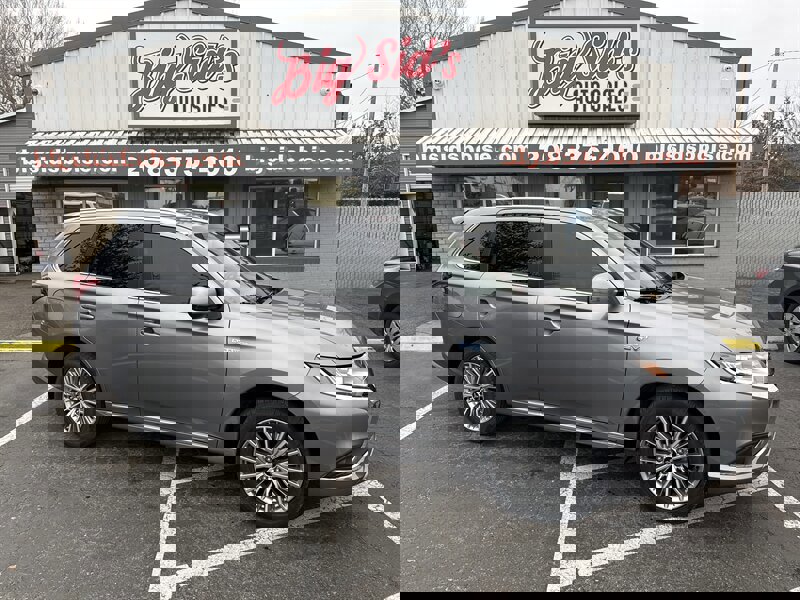 Used 2022 Mitsubishi Outlander SEL