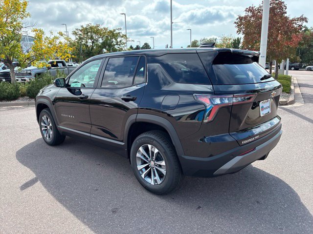 New 2027 Chevrolet Equinox LT AWD/4WD image 4