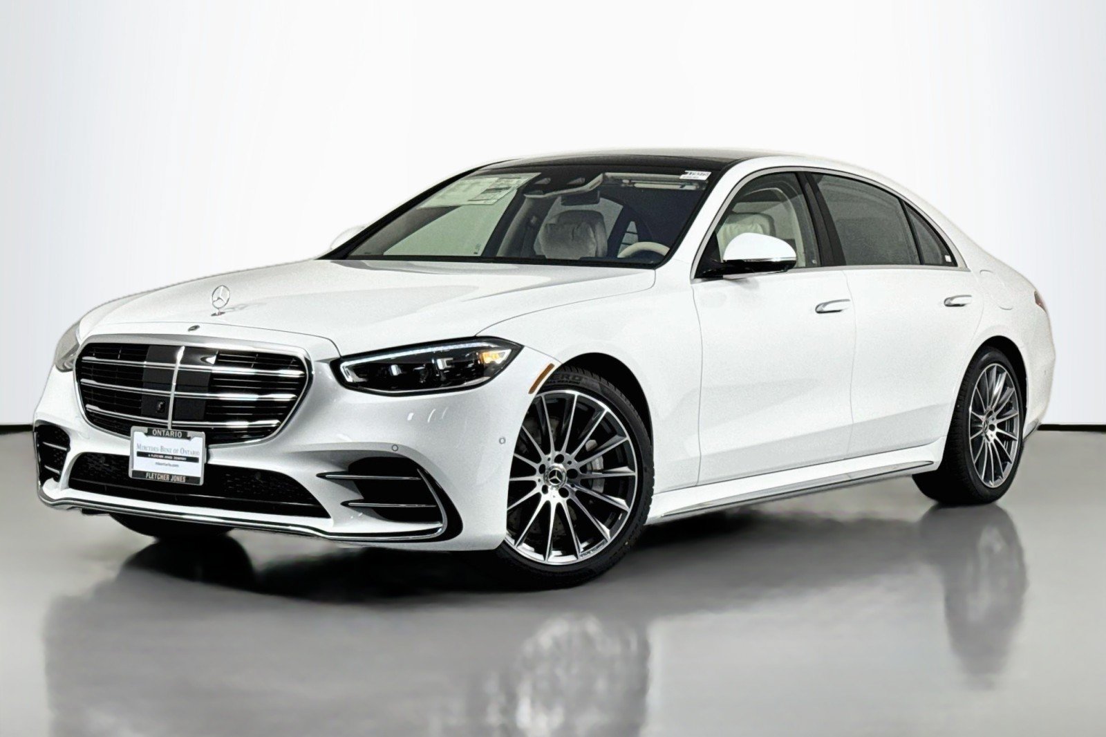 New 2026 Mercedes-Benz S 580e 4MATIC Sedan image 26