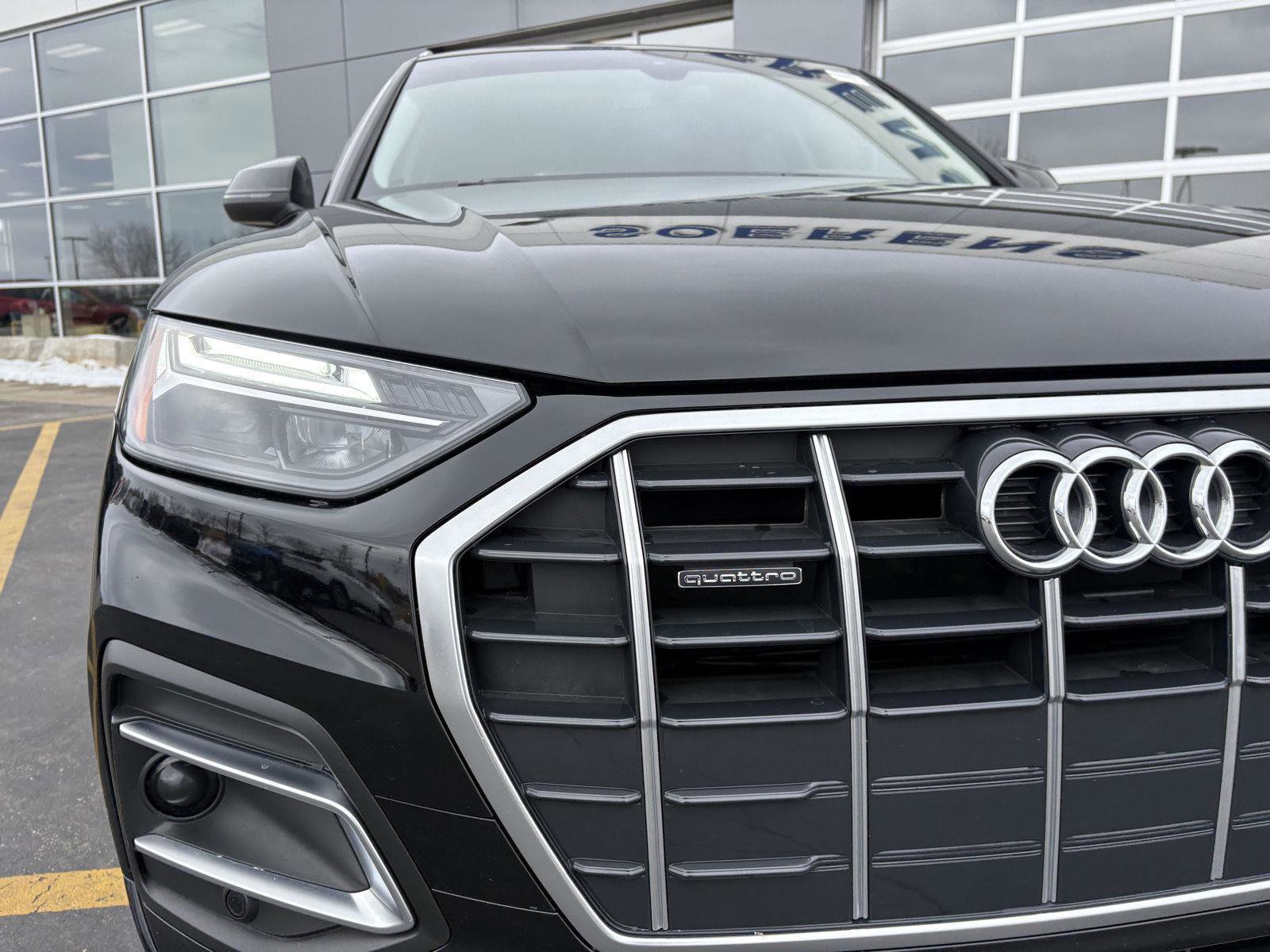 Used 2021 Audi Q5 Premium w/ Convenience Package image 24