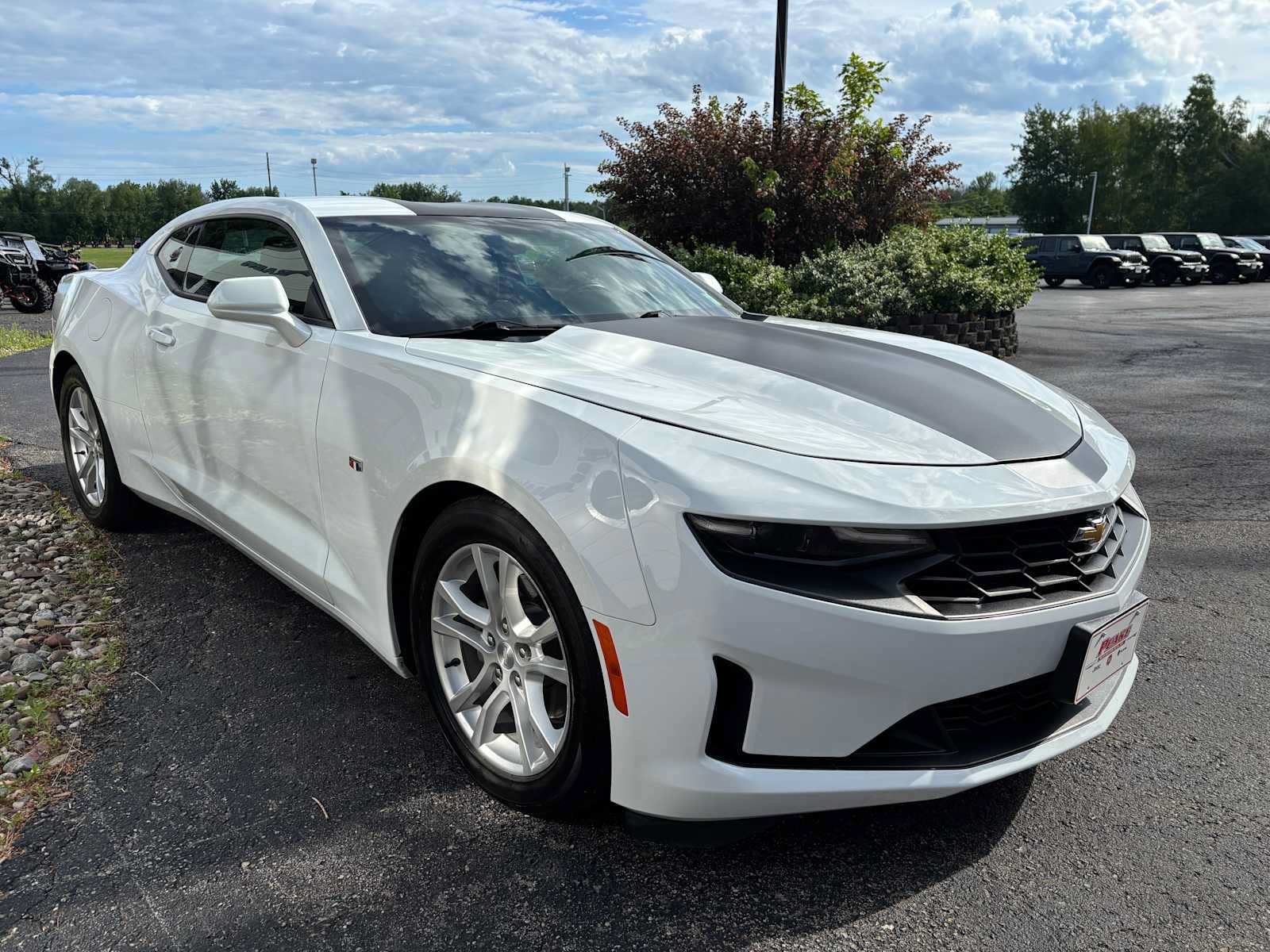 Used 2021 Chevrolet Camaro LS RWD image 8