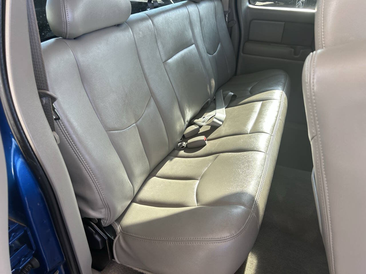 Used 2003 Chevrolet Silverado 1500 LT RWD image 16