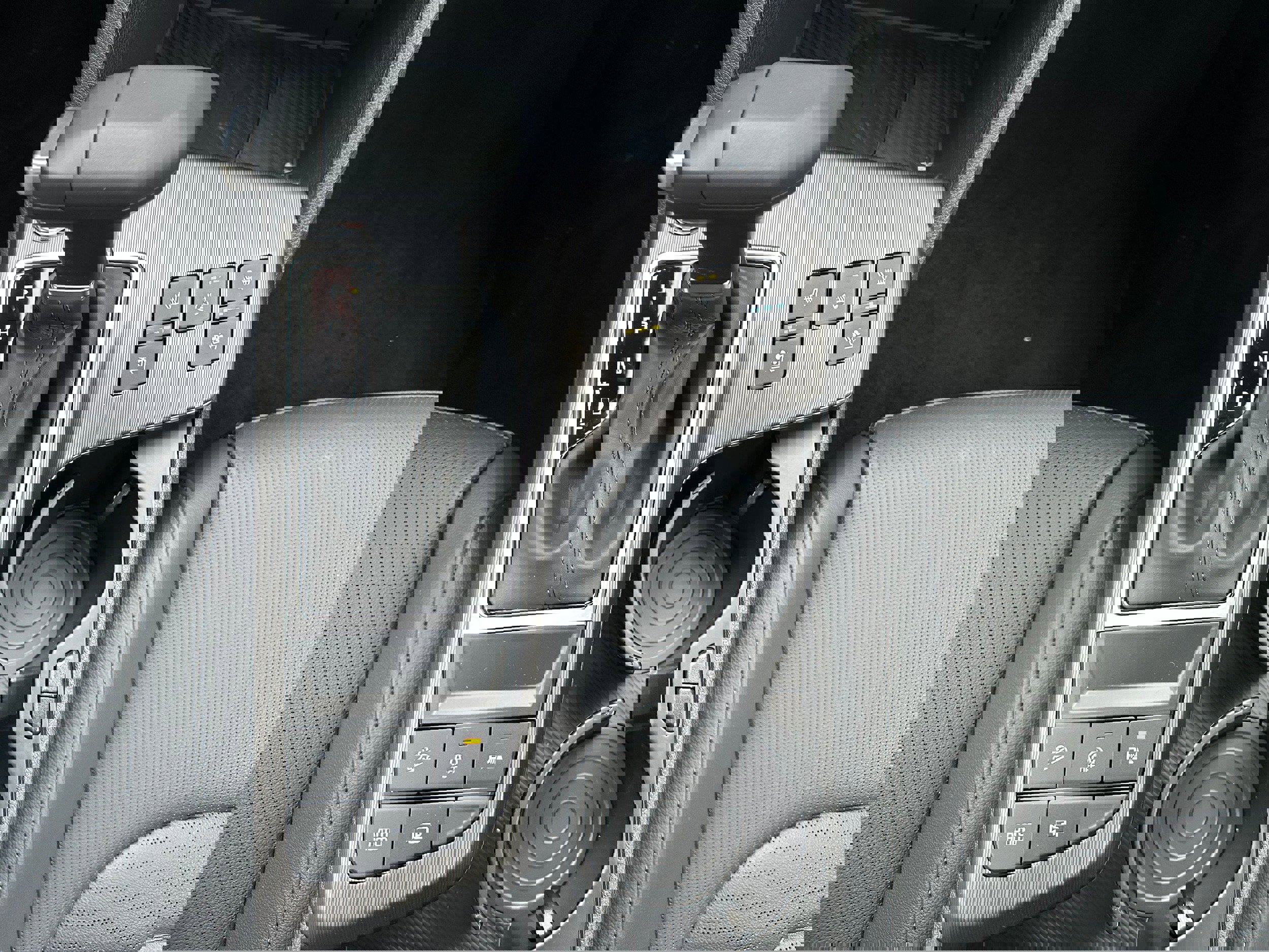 New 2026 Kia Sportage SX image 38