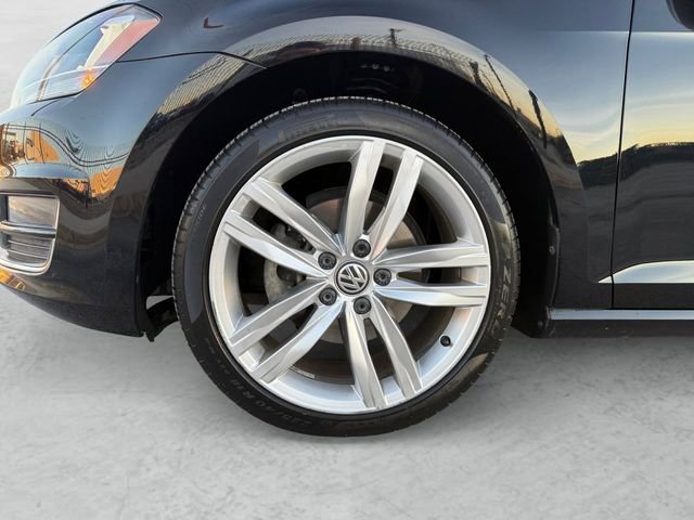 Used 2015 Volkswagen Golf SEL w/ Lighting Package (SEL) image 23
