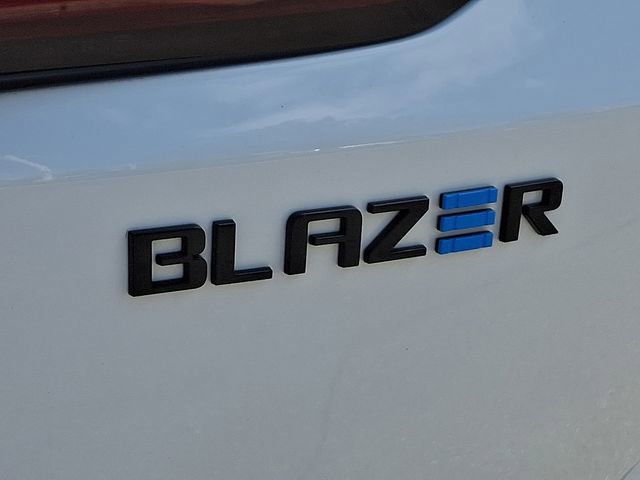 Used 2024 Chevrolet Blazer EV RS AWD/4WD image 33
