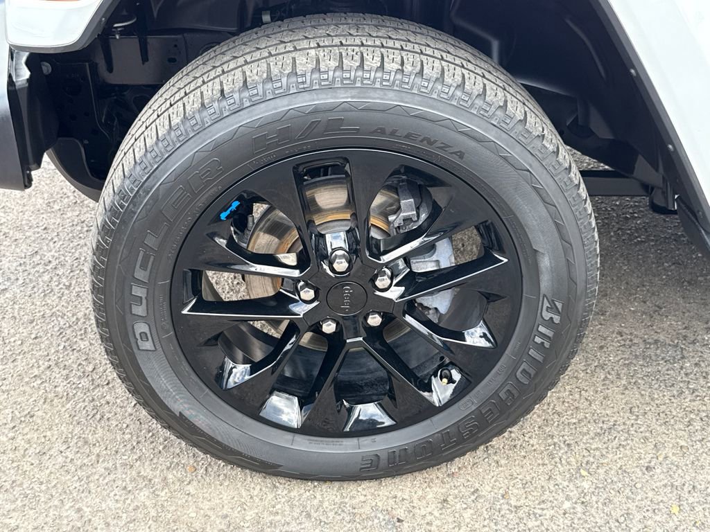 Certified 2023 Jeep Wrangler Unlimited Sahara image 7