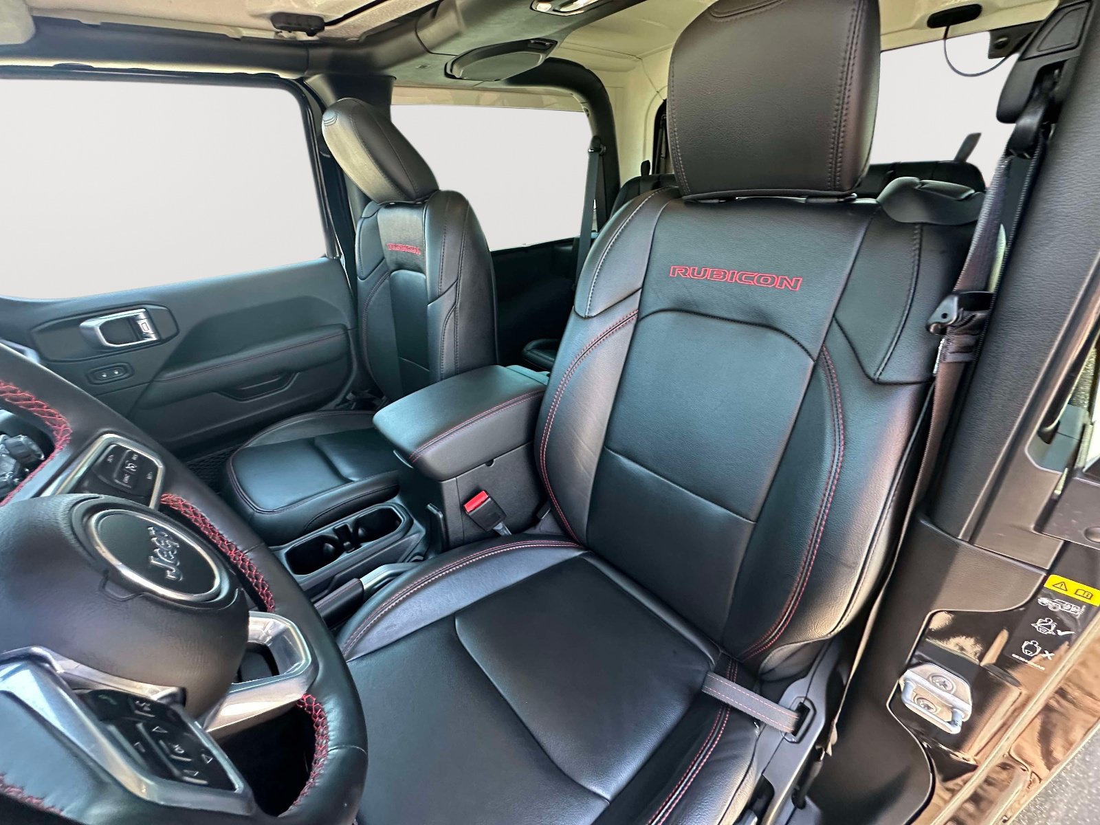 Used 2021 Jeep Wrangler Rubicon AWD/4WD image 18
