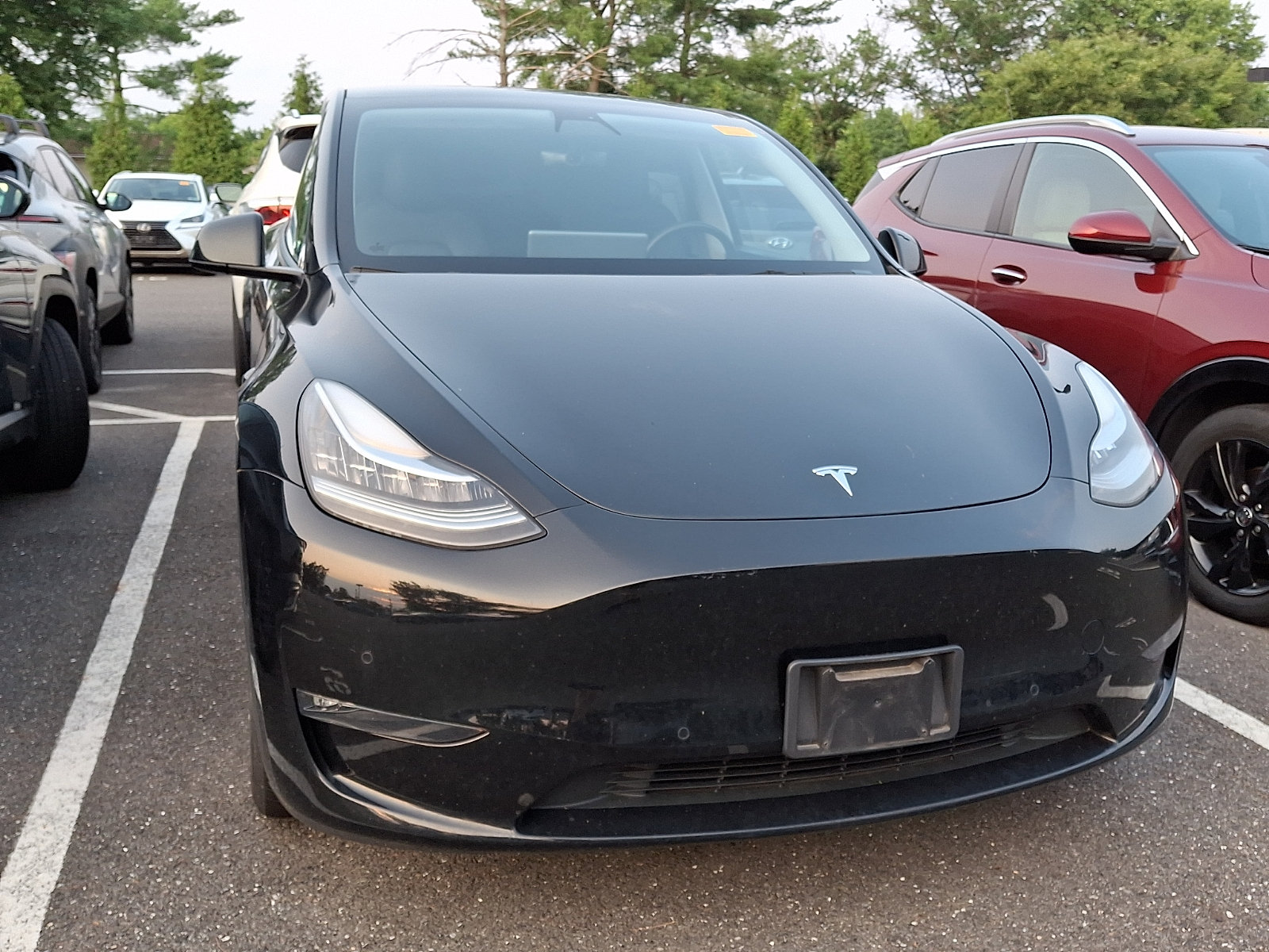 Used 2022 Tesla Model Y Long Range AWD/4WD image 4