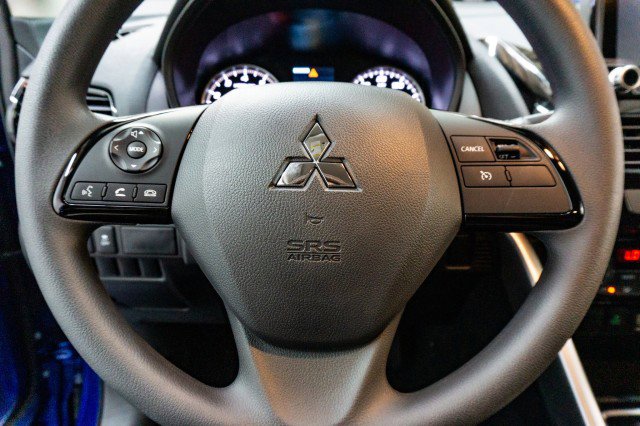 New 2026 Mitsubishi Eclipse Cross LE AWD/4WD image 8
