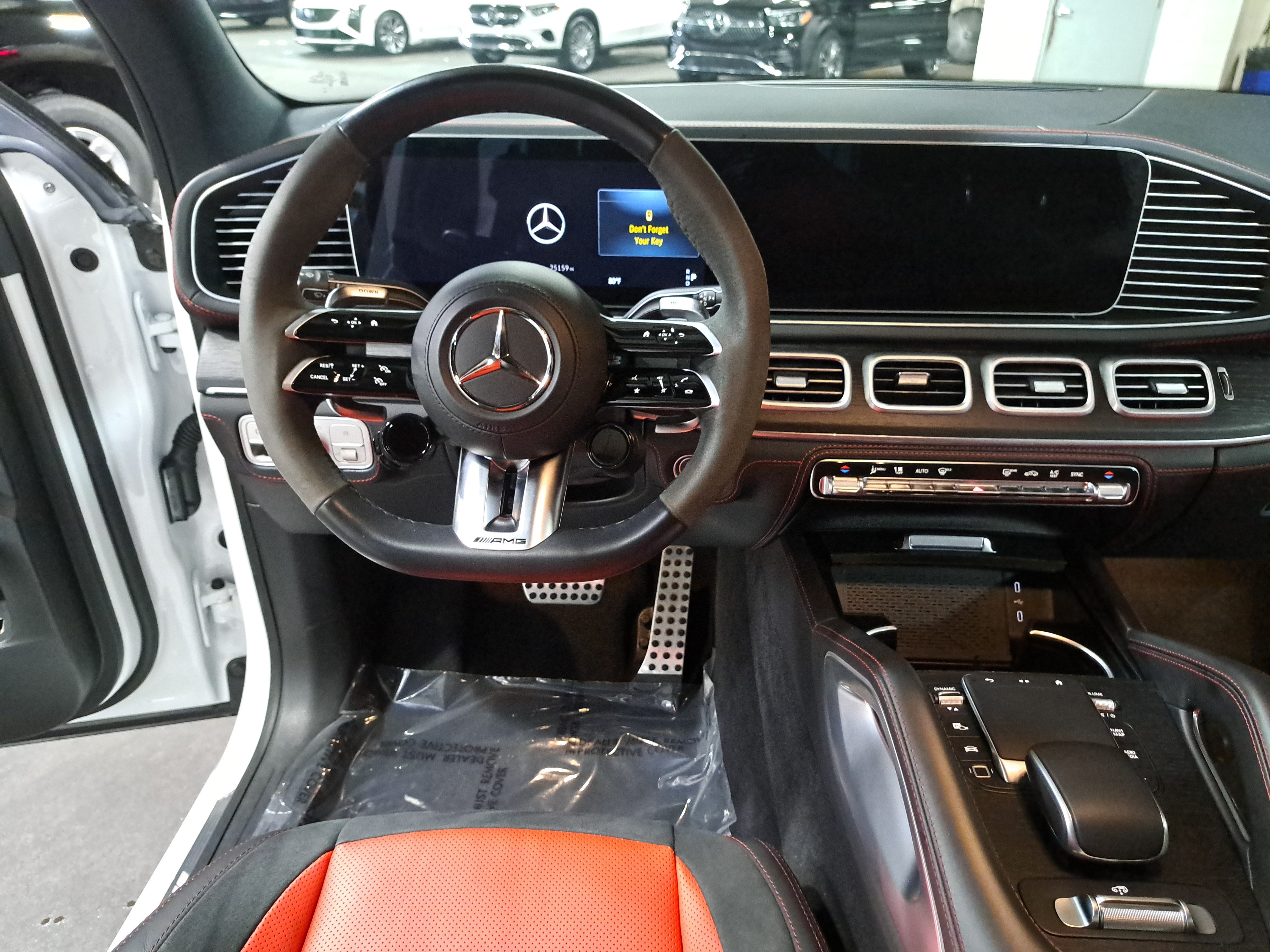 Certified 2025 Mercedes-Benz GLE 53 AMG 4MATIC image 17