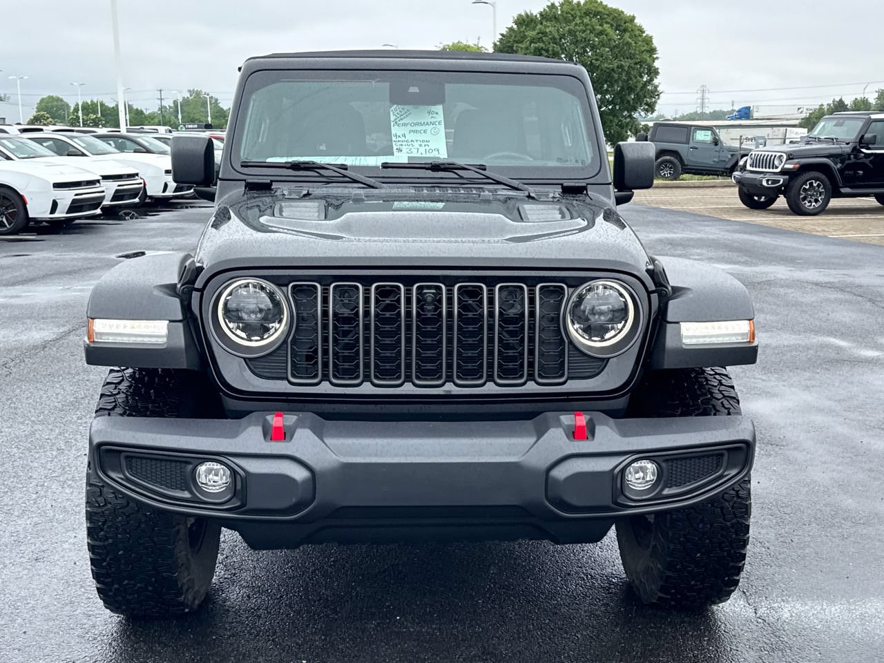 Used 2024 Jeep Wrangler Unlimited Rubicon w/ Technology Group AWD/4WD image 8