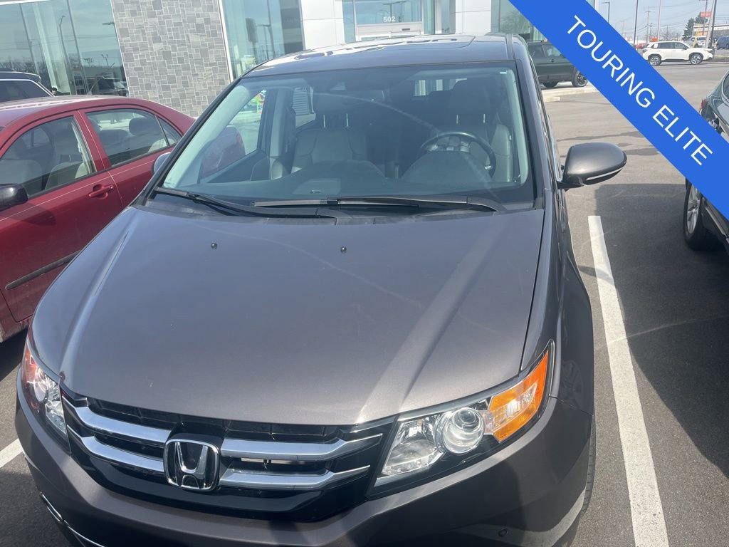 Used 2016 Honda Odyssey Touring Elite image 2