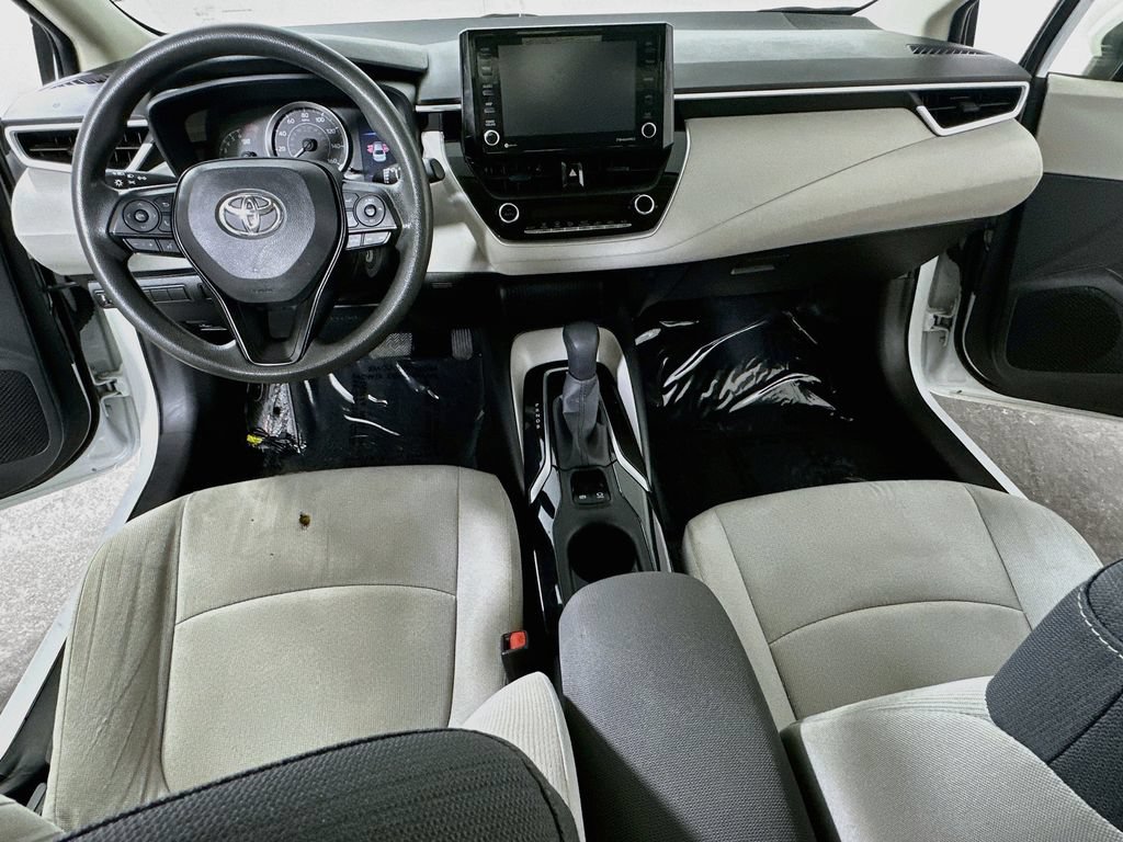 Used 2022 Toyota Corolla LE FWD image 15