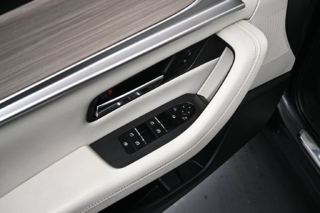 Certified 2024 MAZDA CX-90 Plug-In Hybrid w/ Premium Plus AWD/4WD image 20