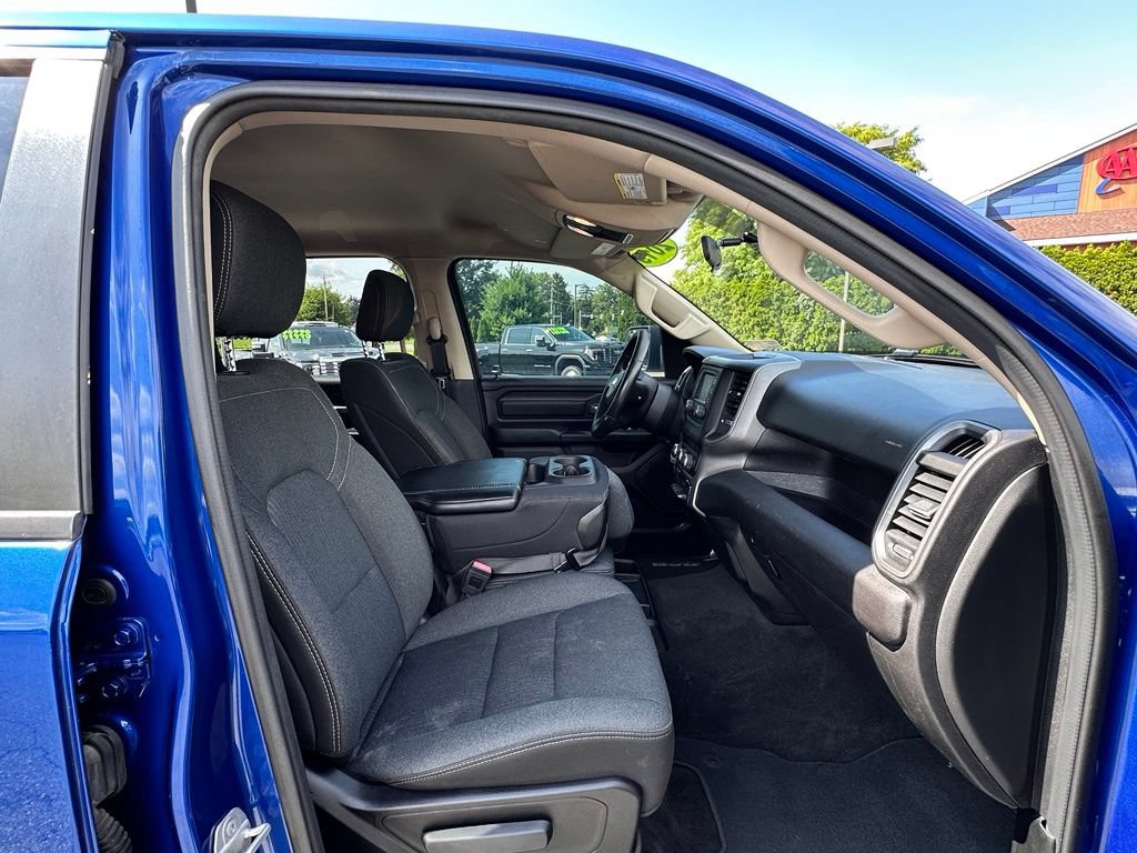 Used 2019 RAM 1500 Tradesman w/ SXT Appearance Group AWD/4WD image 11