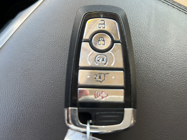 Used 2020 Lincoln Nautilus FWD w/ Equipment Group 101A image 40