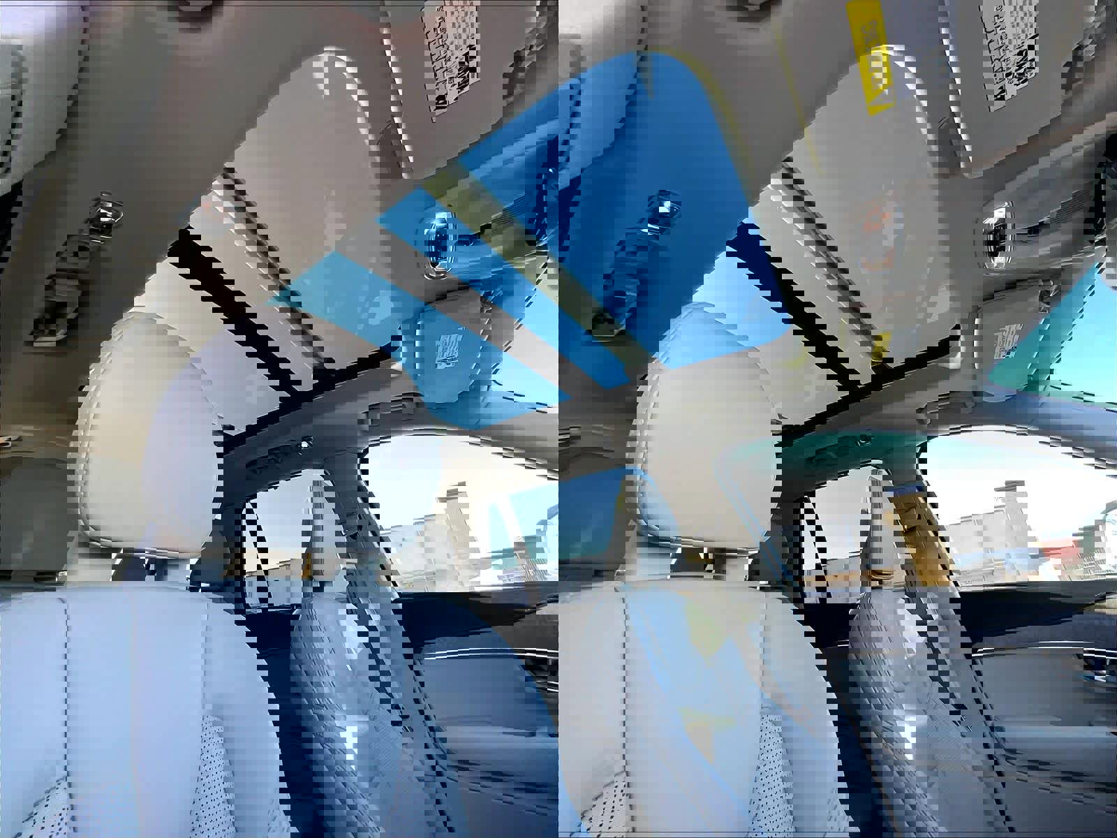 Used 2022 Volvo XC90 T8 Inscription w/ Advanced Package image 25