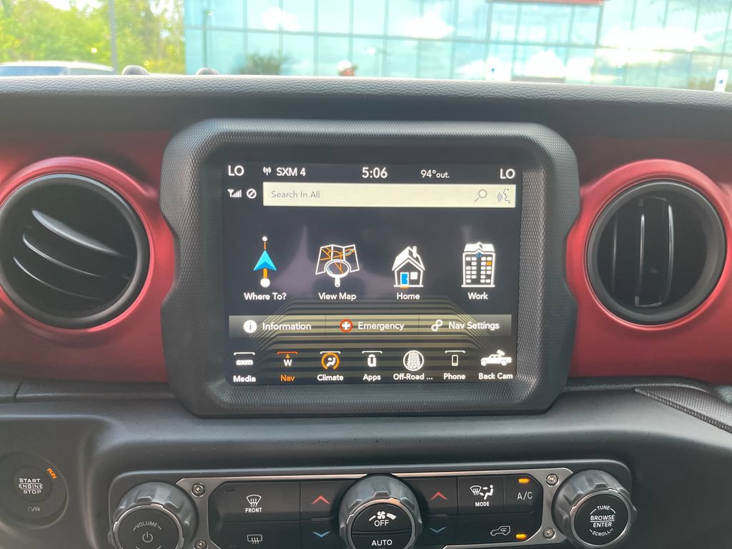 Used 2022 Jeep Gladiator Sport AWD/4WD image 19