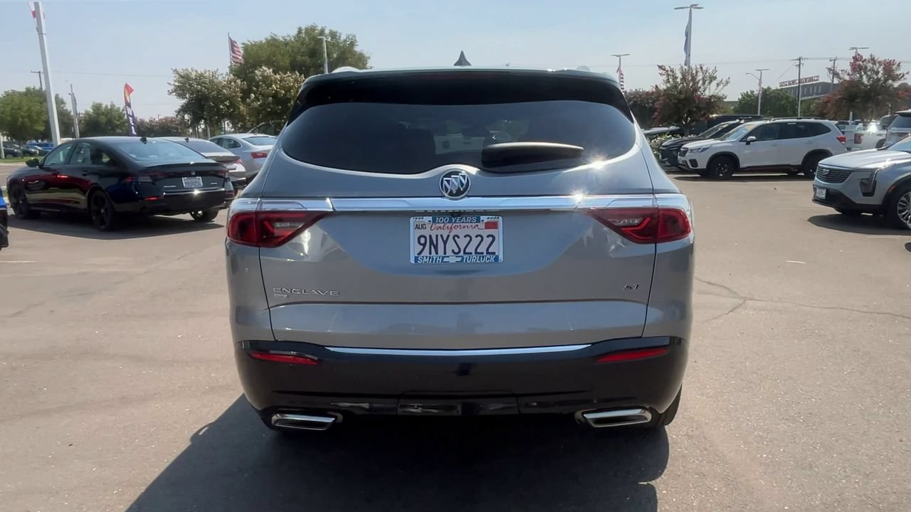 Used 2024 Buick Enclave Essence w/ Sport Touring Edition AWD/4WD image 6