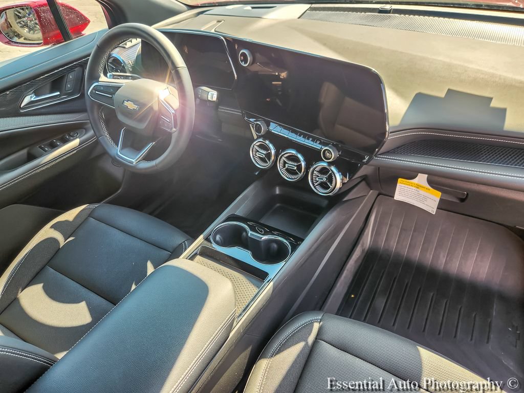 Used 2024 Chevrolet Blazer EV LT AWD/4WD image 23