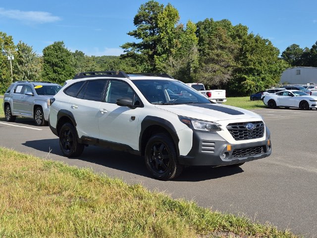 Used 2023 Subaru Outback Wilderness AWD/4WD image 15