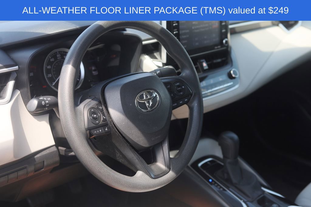 Used 2021 Toyota Corolla LE FWD image 4