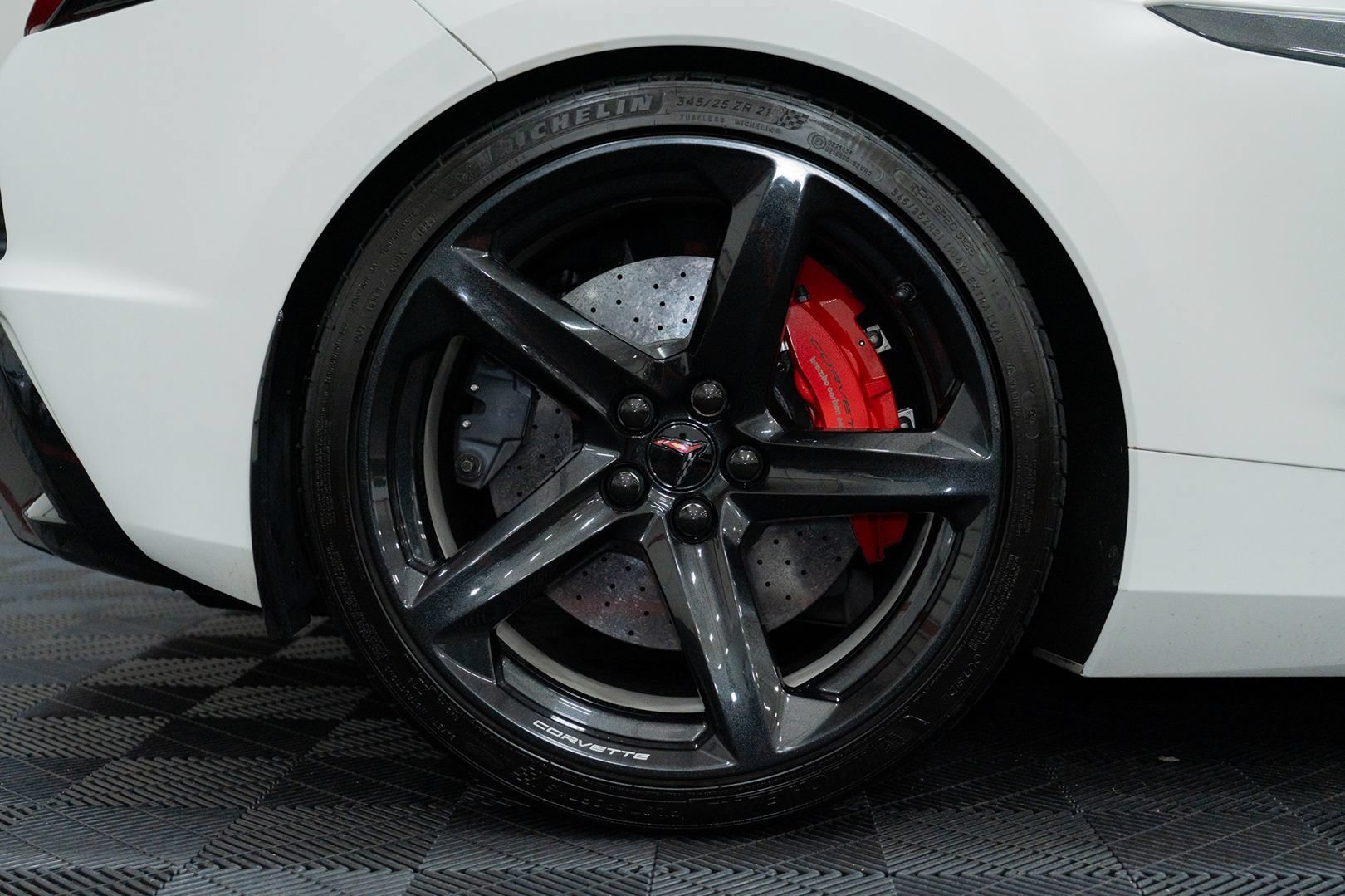 Used 2023 Chevrolet Corvette Z06 w/ Z07 Performance Package RWD image 14
