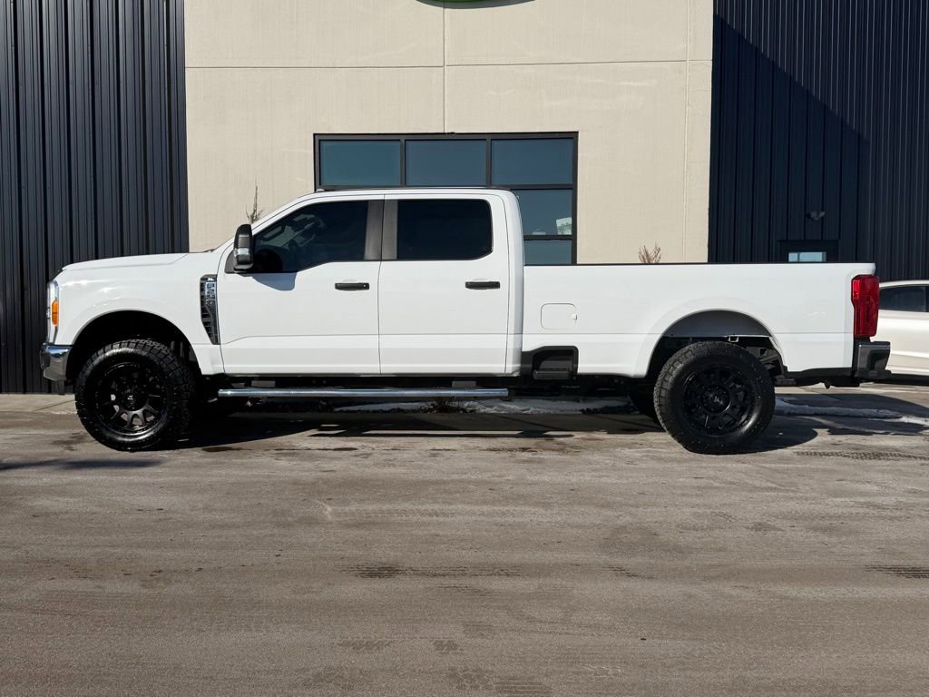 Used 2023 Ford F250 XL w/ XL Off-Road Package image 2