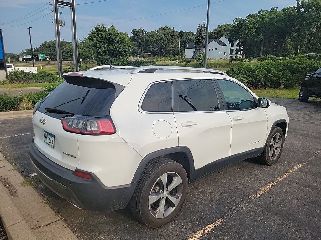 Used 2019 Jeep Cherokee Limited AWD/4WD image 9
