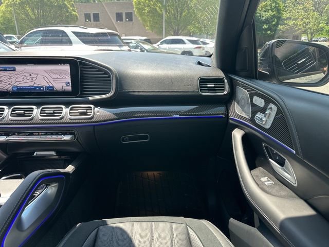 Used 2025 Mercedes-Benz GLS 63 AMG 4MATIC image 19