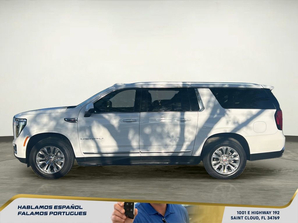 Used 2025 GMC Yukon XL Denali image 3