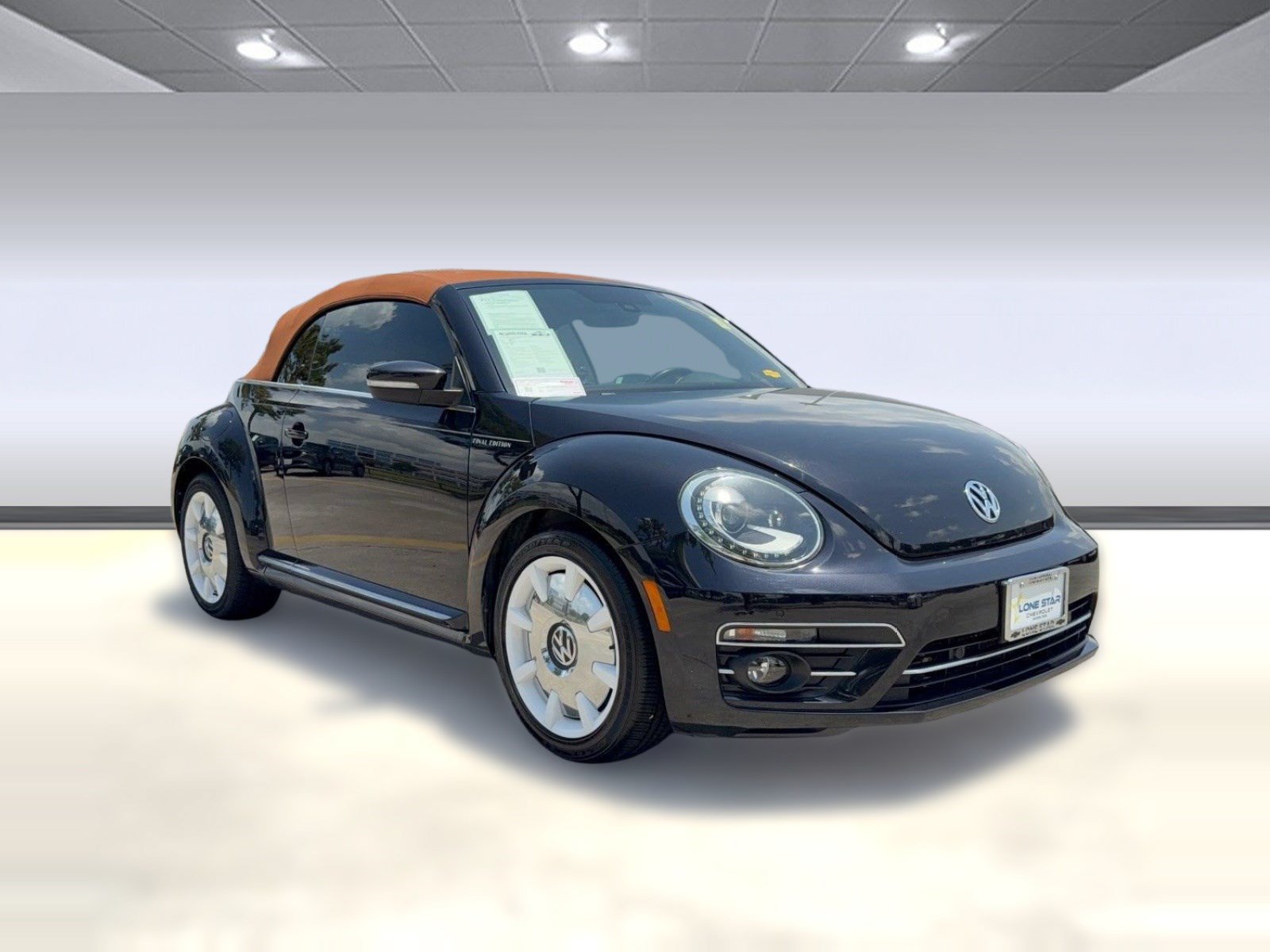 Used 2019 Volkswagen Beetle 2.0T Final Edition SEL FWD image 7