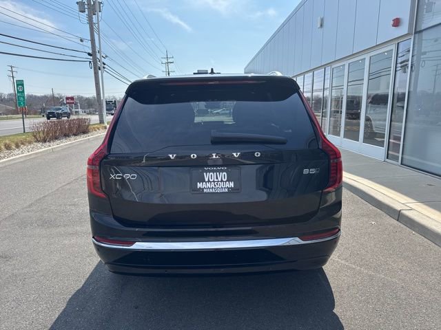 Used 2025 Volvo XC90 B5 Plus image 4