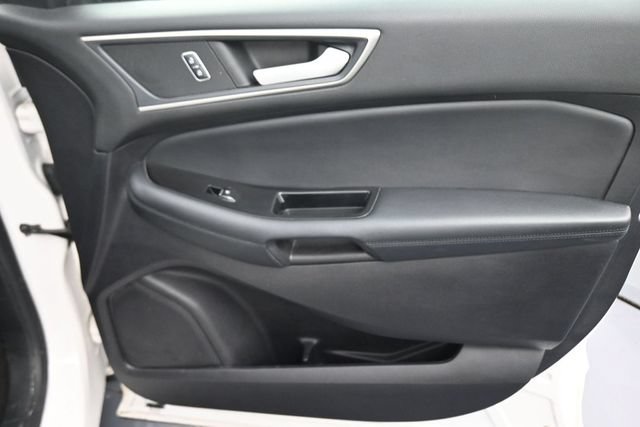 Used 2019 Ford Edge SEL w/ Equipment Group 201A AWD/4WD image 22