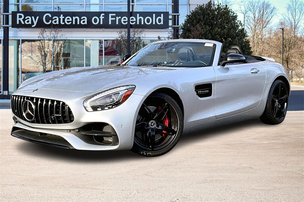 Used 2018 Mercedes-Benz AMG GT Roadster image 1
