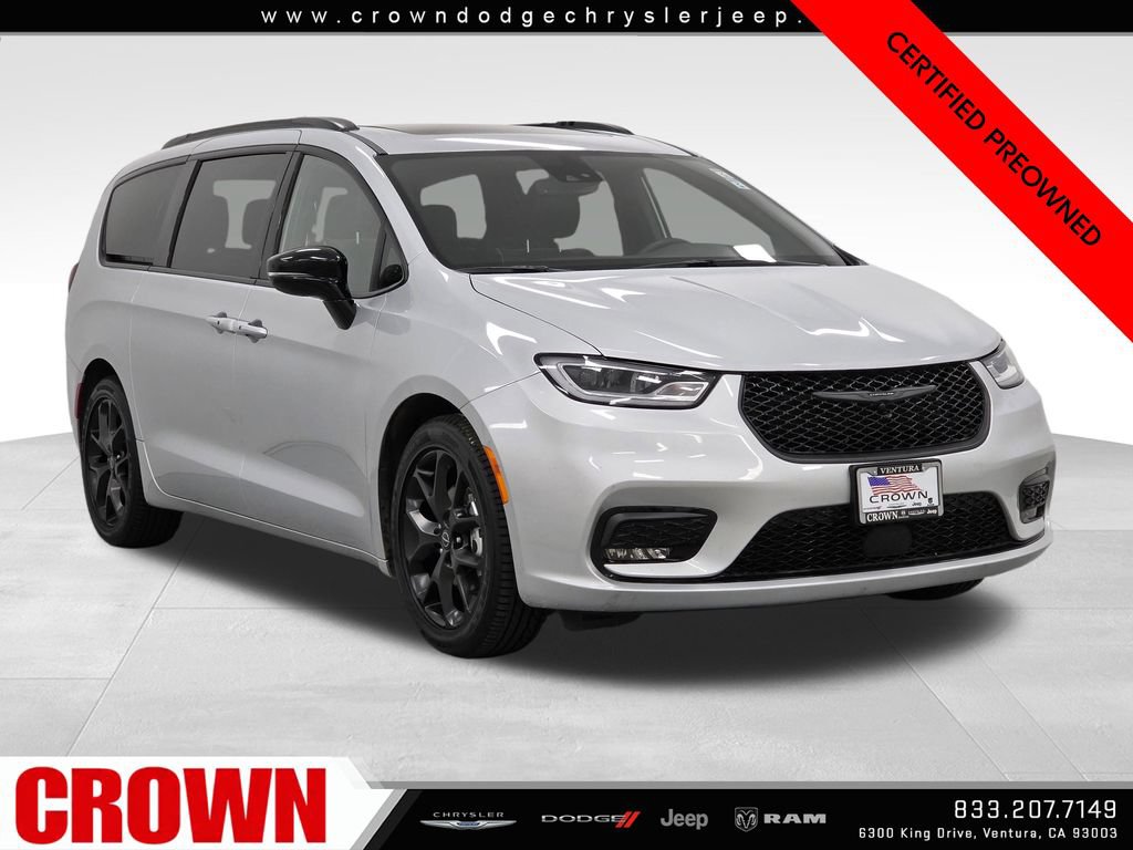 Used 2026 Chrysler Pacifica Limited w/ S Appearance Package FWD image 1