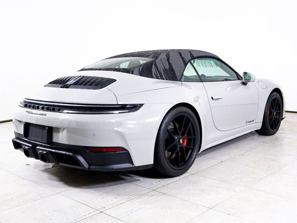 Used 2026 Porsche 911 Carrera GTS image 31