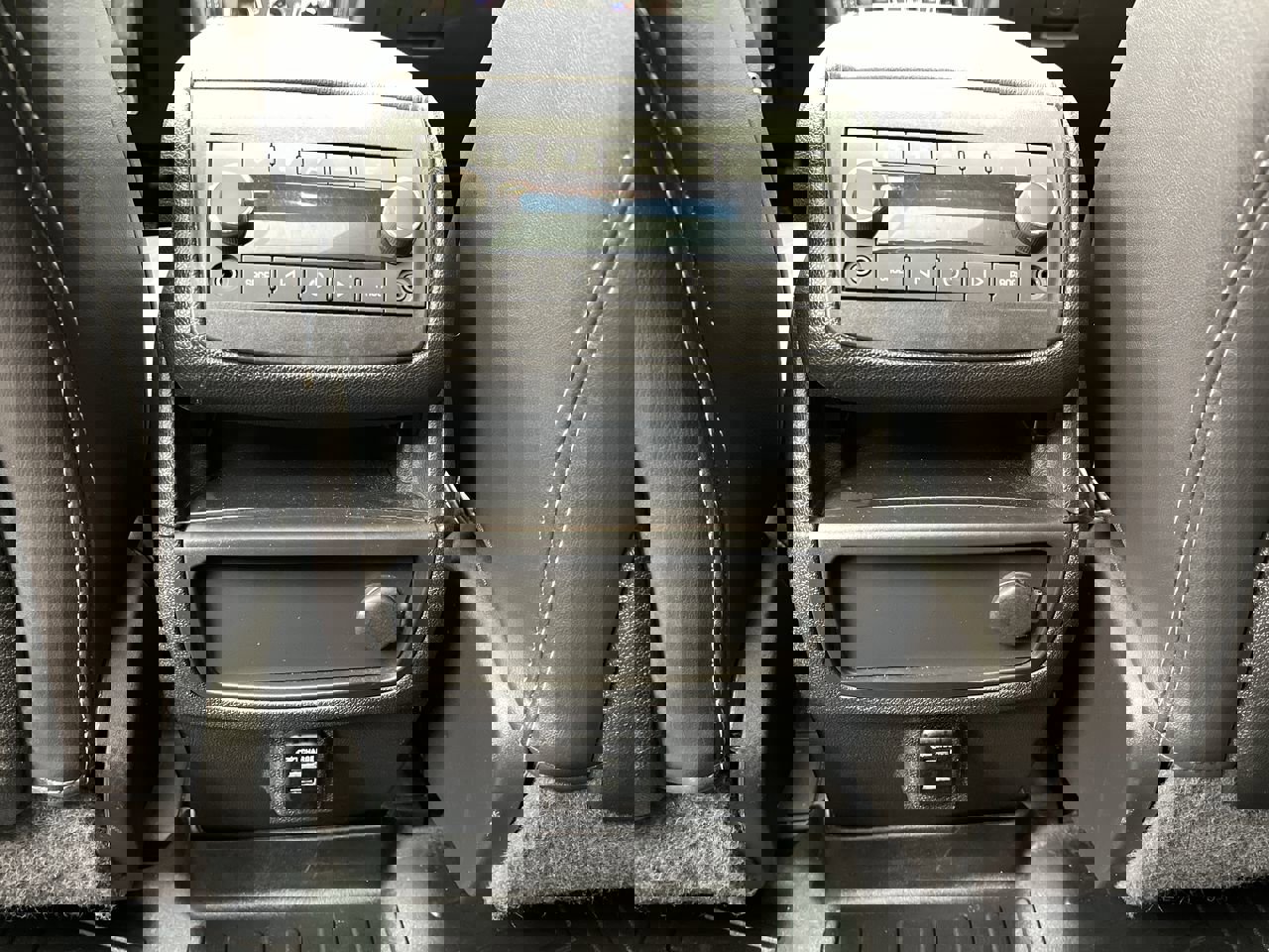 Used 2016 Chevrolet Traverse LT image 13