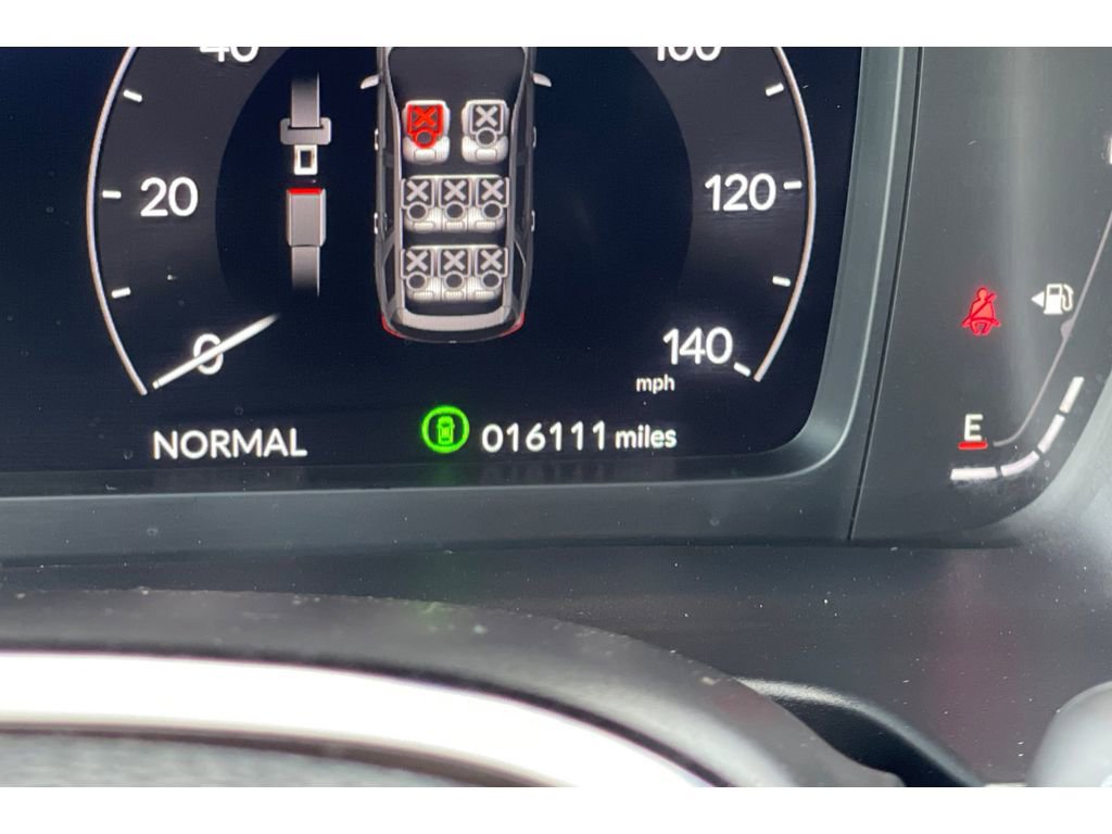 Certified 2025 Honda Pilot Elite image 41