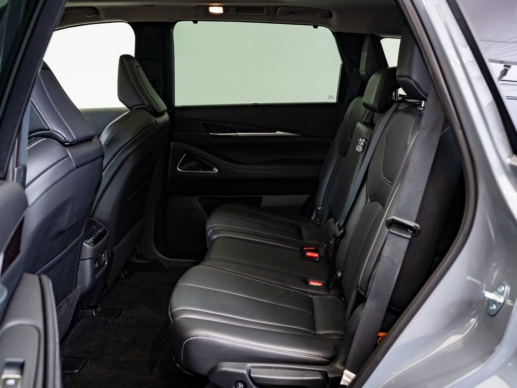 Used 2025 INFINITI QX60 Sensory image 35