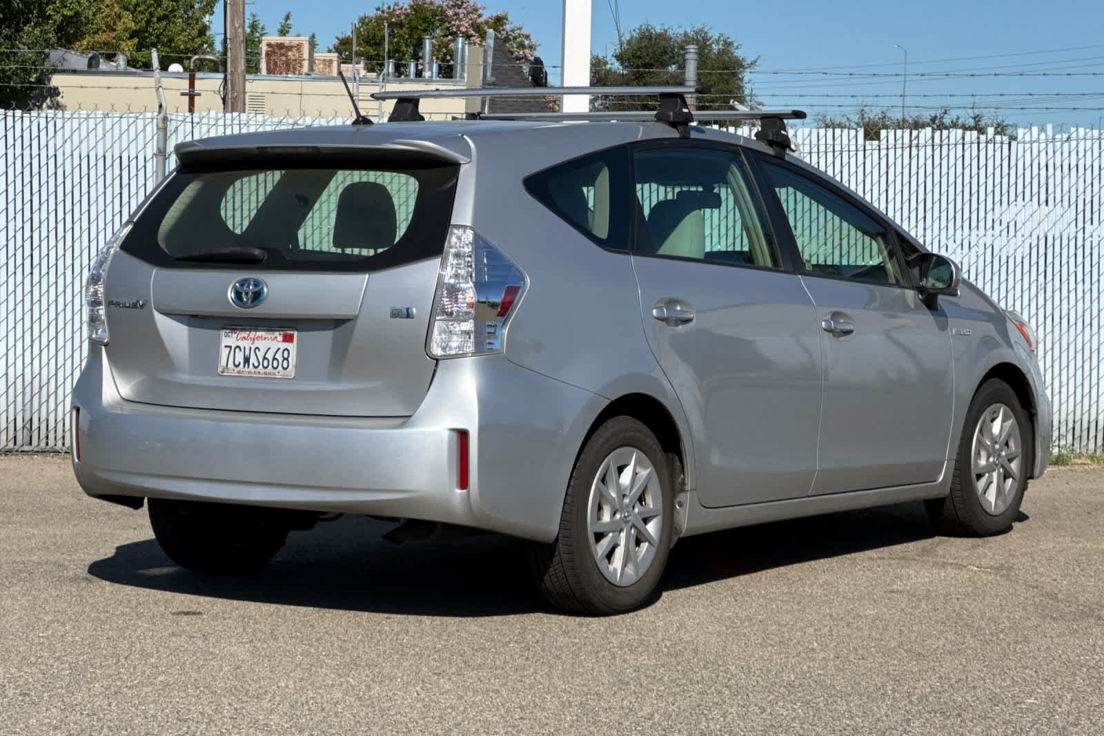 Used 2013 Toyota Prius V Two FWD image 3