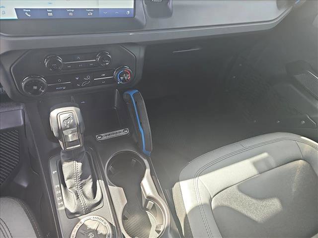 Used 2024 Ford Bronco Black Diamond image 13