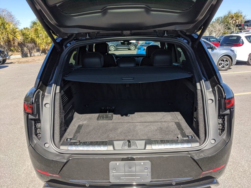 Used 2024 Land Rover Range Rover Sport Dynamic SE image 14