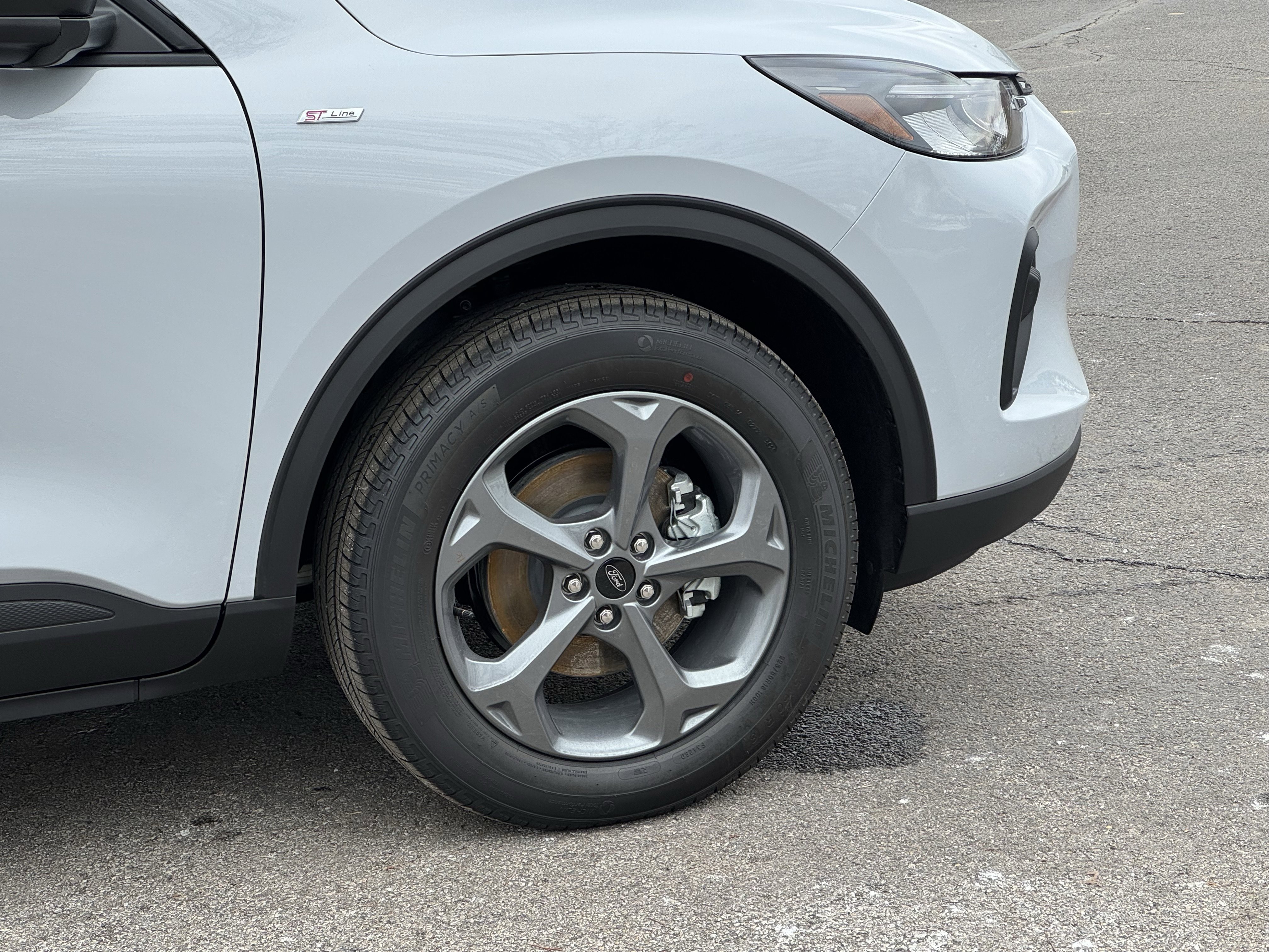 New 2026 Ford Escape ST-Line w/ Cold Weather Package image 8