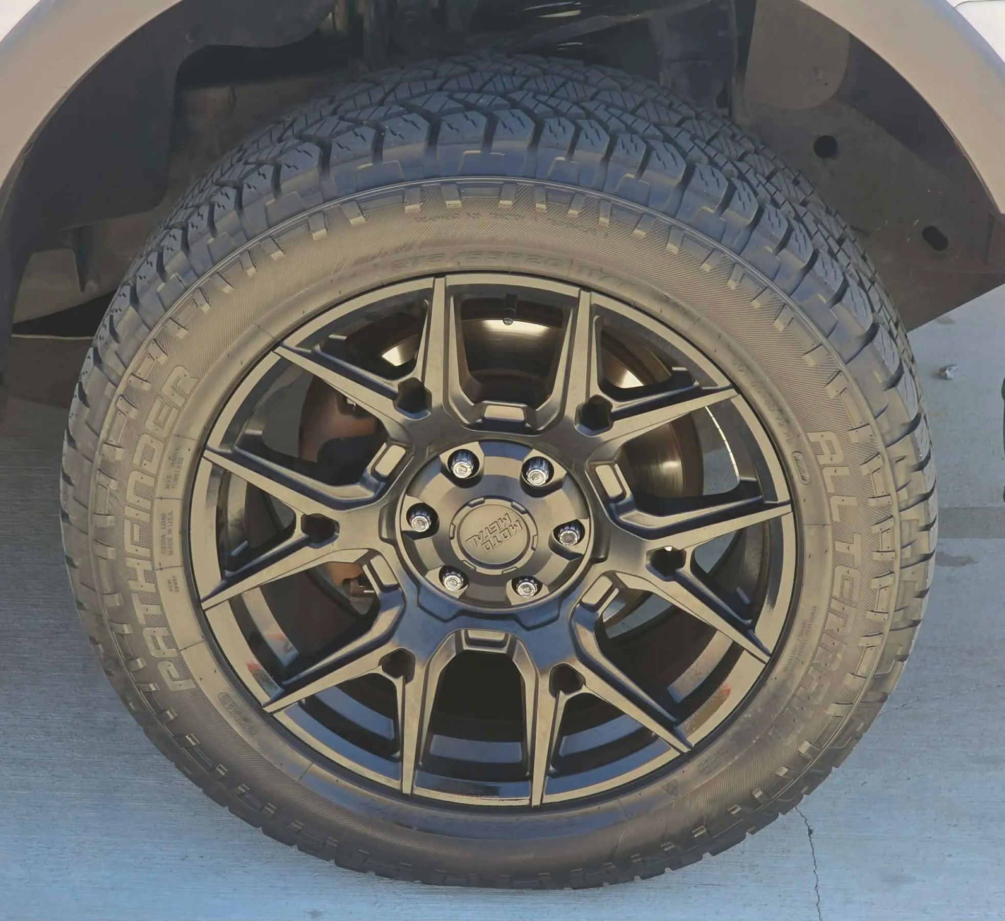 Used 2013 Ford F150 FX4 w/ Luxury Equipment Group image 32