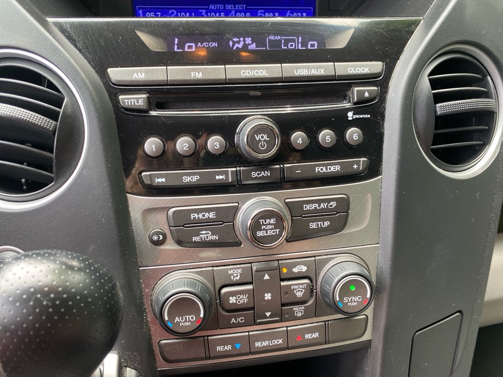 Used 2015 Honda Pilot LX image 15