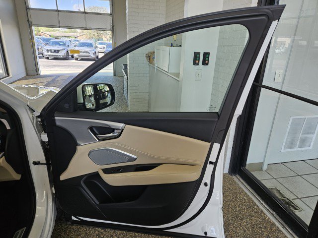 Used 2023 Acura RDX AWD w/ Technology Package image 14