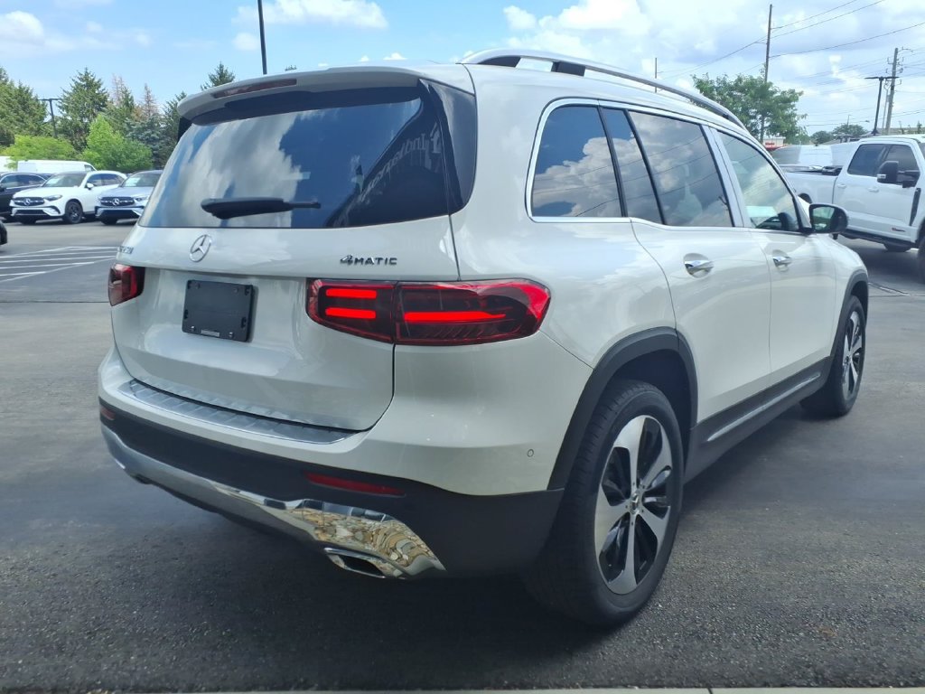 New 2026 Mercedes-Benz GLB 250 4MATIC image 6